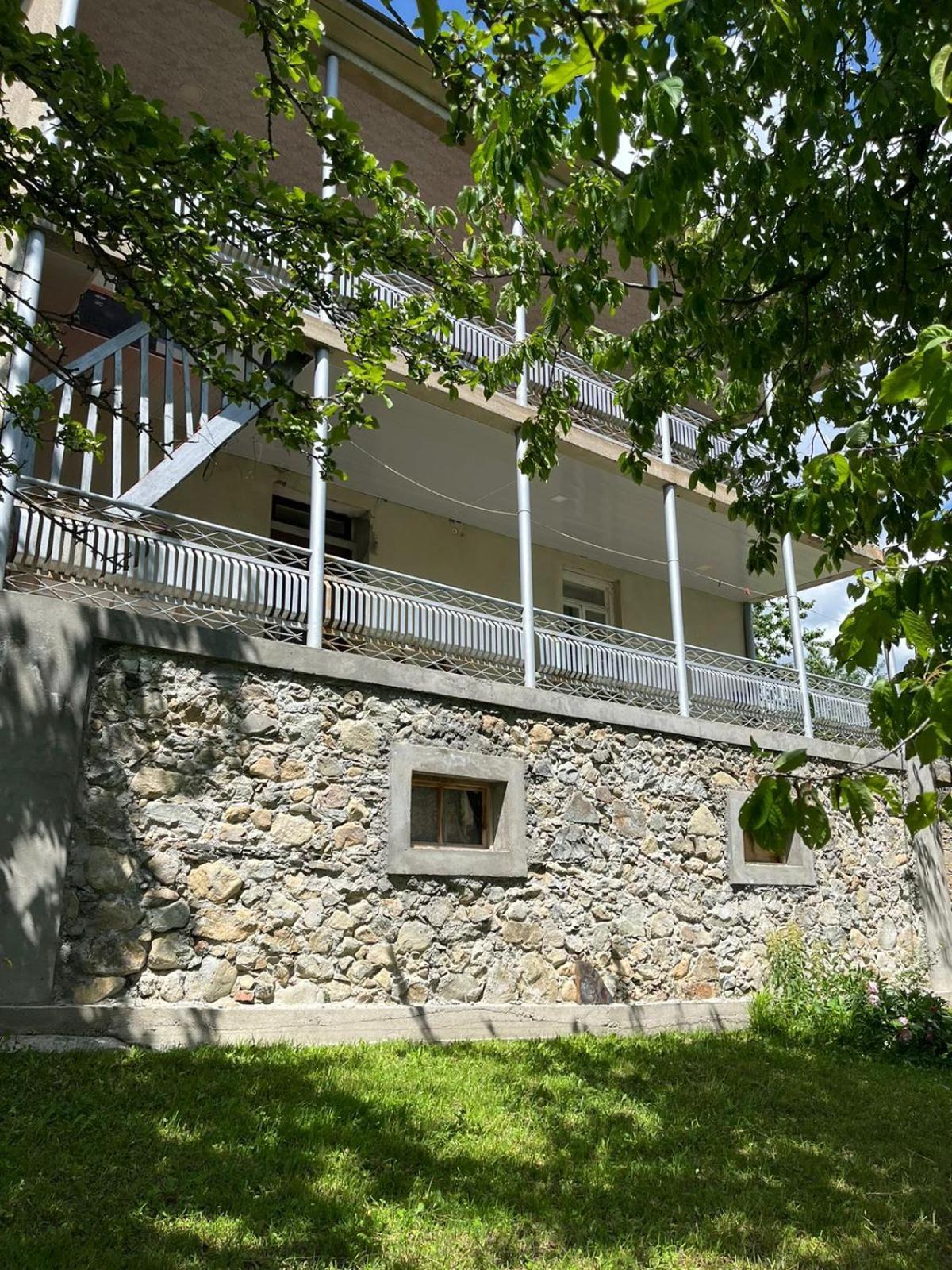 Guest House Lankhvri Becho Eksteriør billede