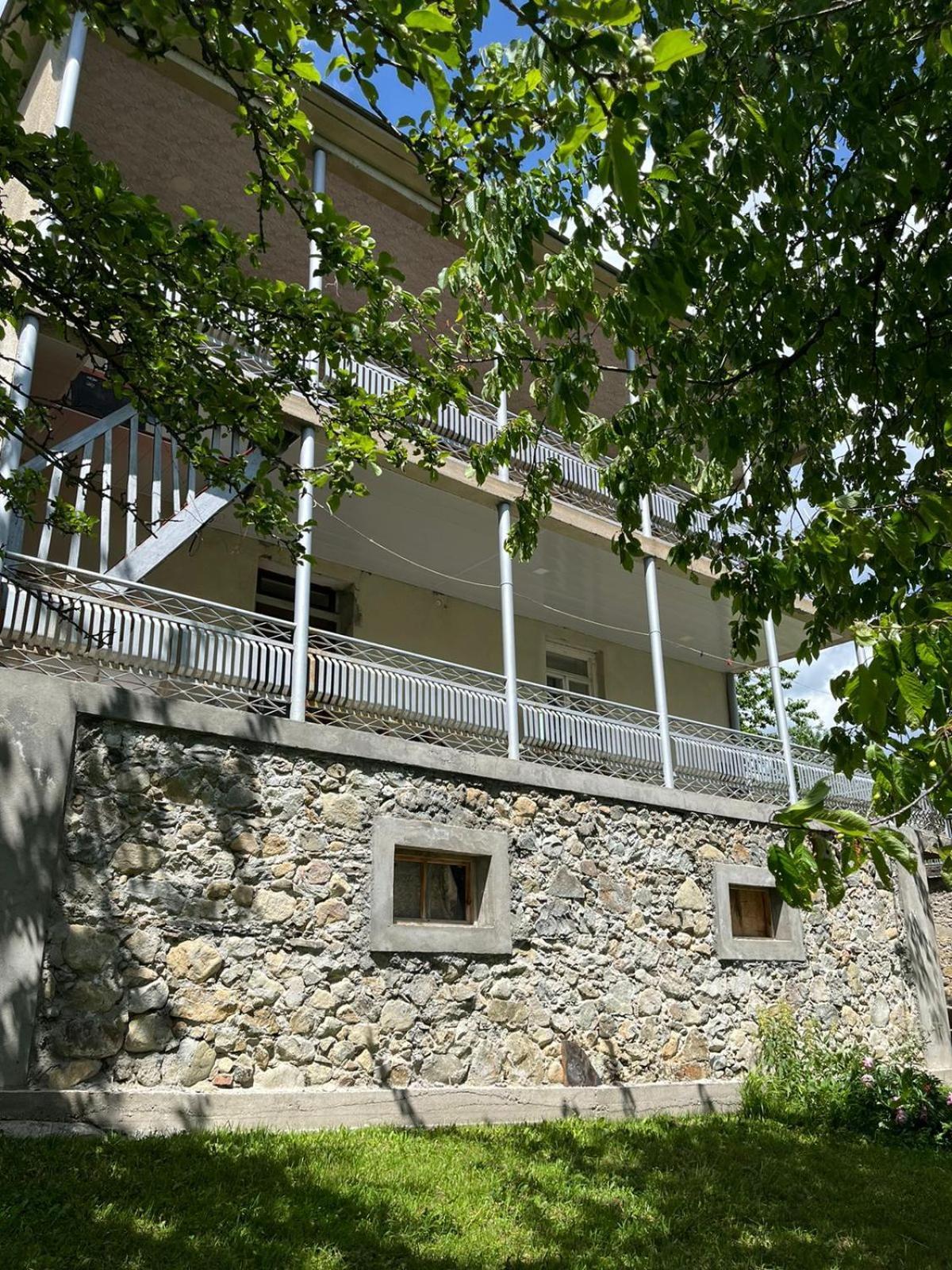 Guest House Lankhvri Becho Eksteriør billede