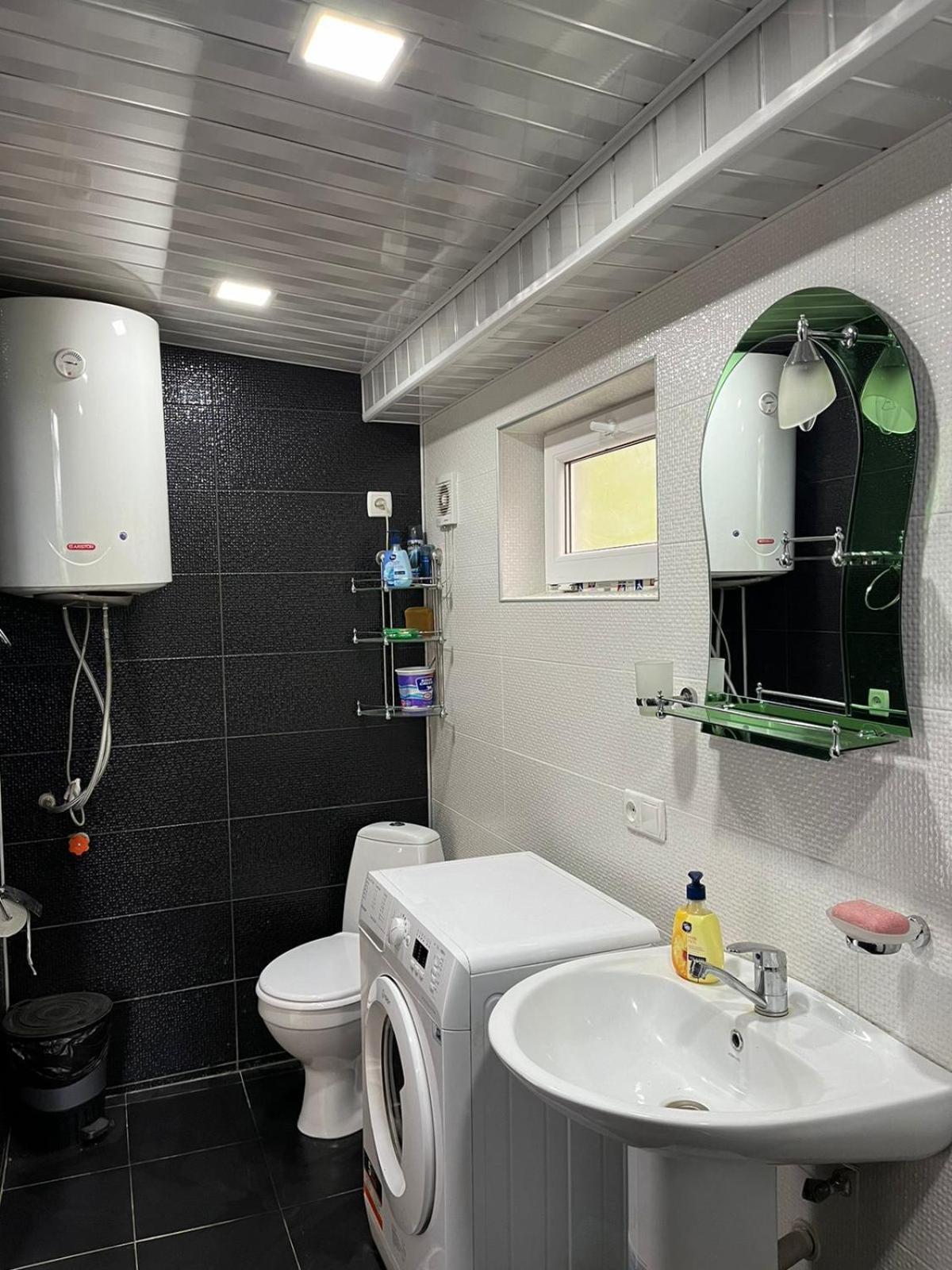 Guest House Lankhvri Becho Eksteriør billede